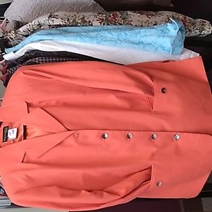 Requirements Woman Orange  Sz 16 W Blazer